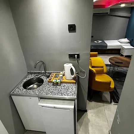 Appartement Lara Gaziosmanpasa Guenluek Kiralik *